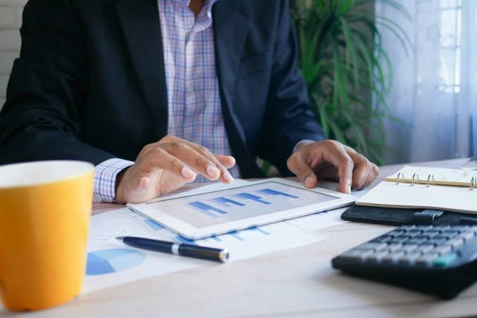 Entrepreneurship vs Job: Ek Honest Comparison