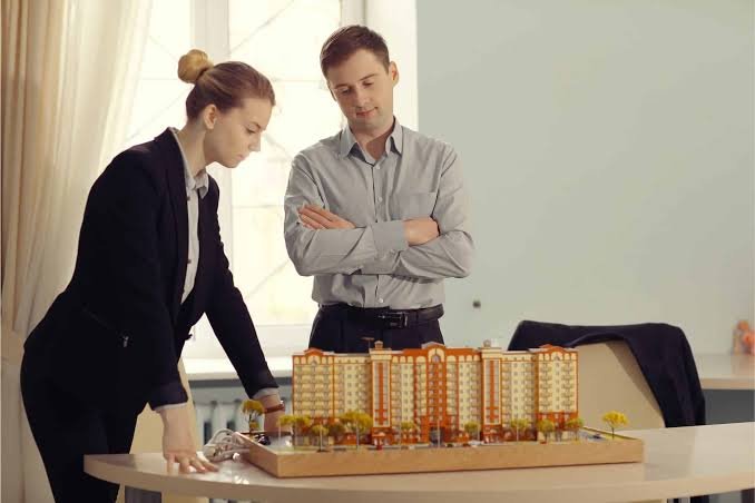 How Real Estate, Construction, and Engineering Experts Add Value to Legal Cases